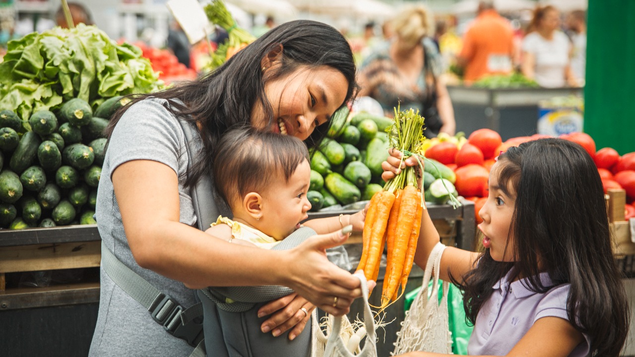 mother-with-kids-shopping-in-market.jpg_s=1024x1024&w=is&k=20&c=7lmnhCccyrFft2QppMQnUNF_dvNKVBlarMoIlt3TCvY=